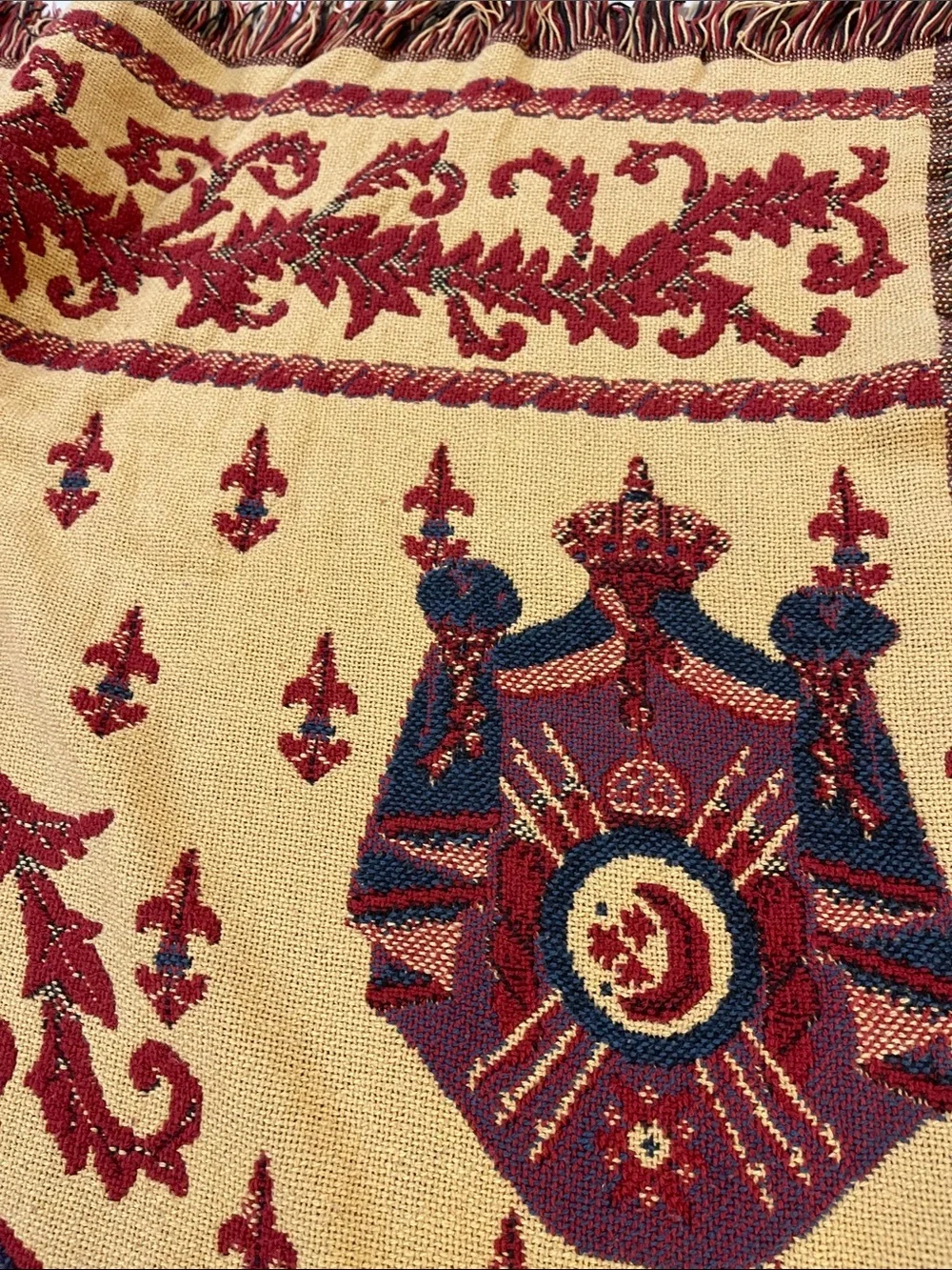 Vintage Goodwin Weavers Royal Arms Throw/Blanket